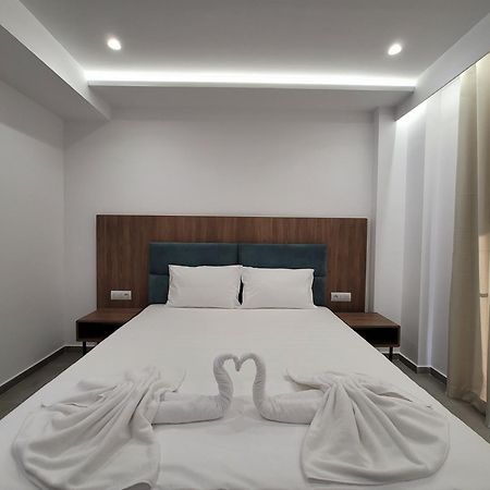 Prestige Hotel Ksamil Eksteriør bilde