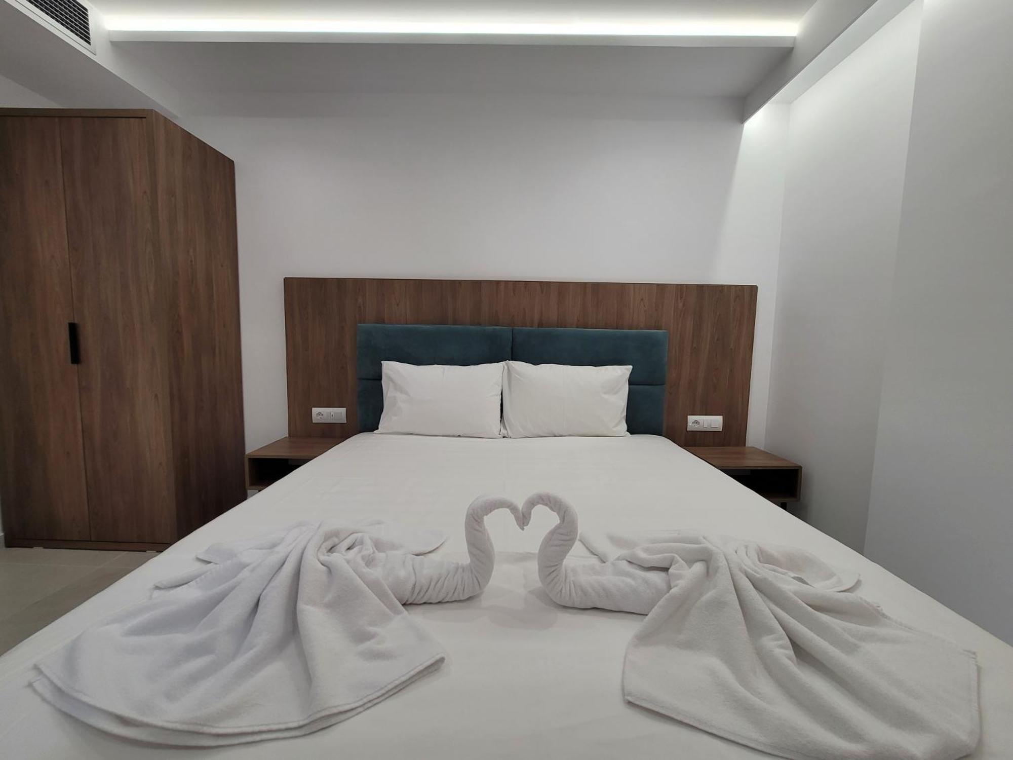 Prestige Hotel Ksamil Eksteriør bilde