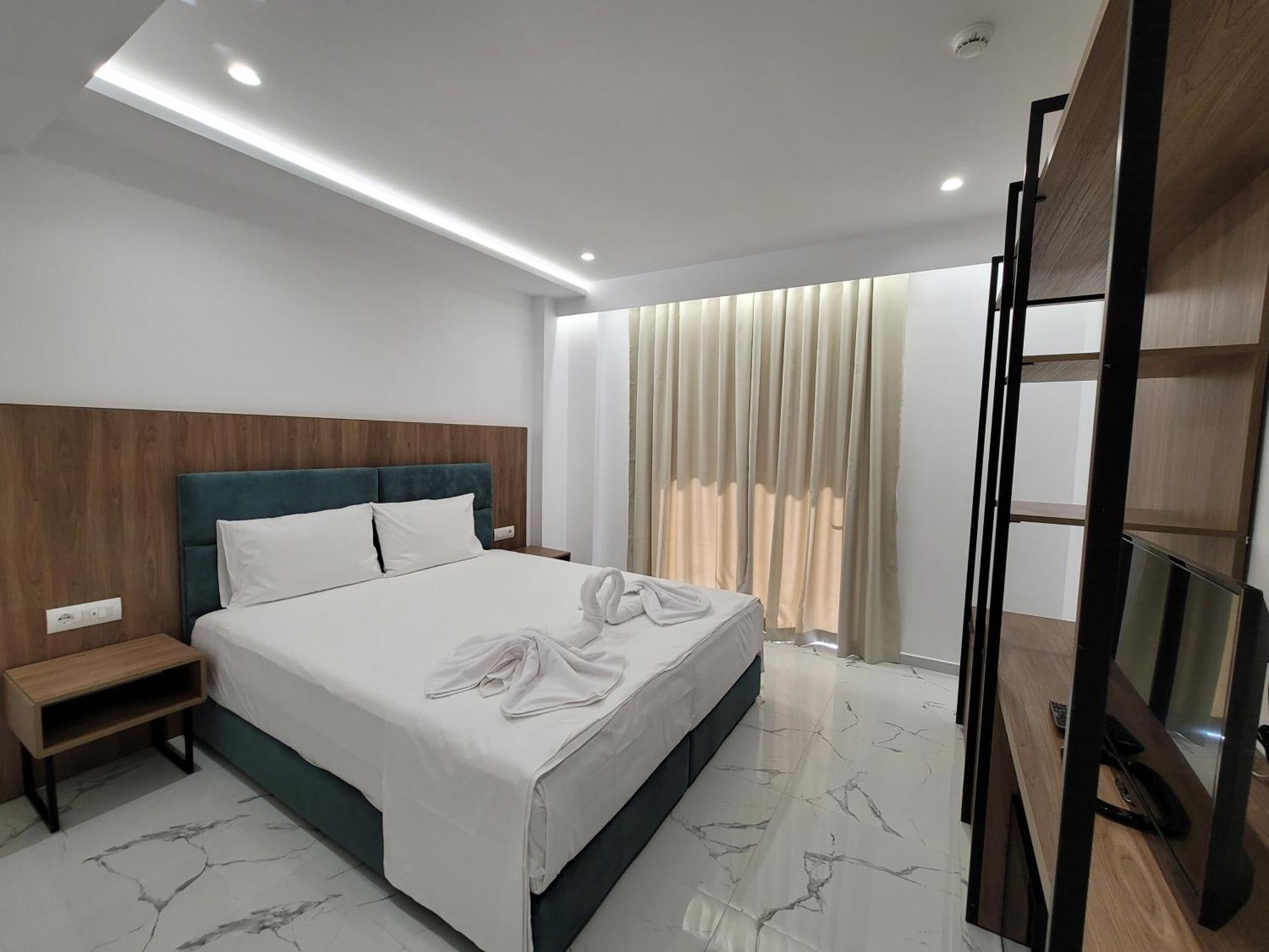 Prestige Hotel Ksamil Eksteriør bilde
