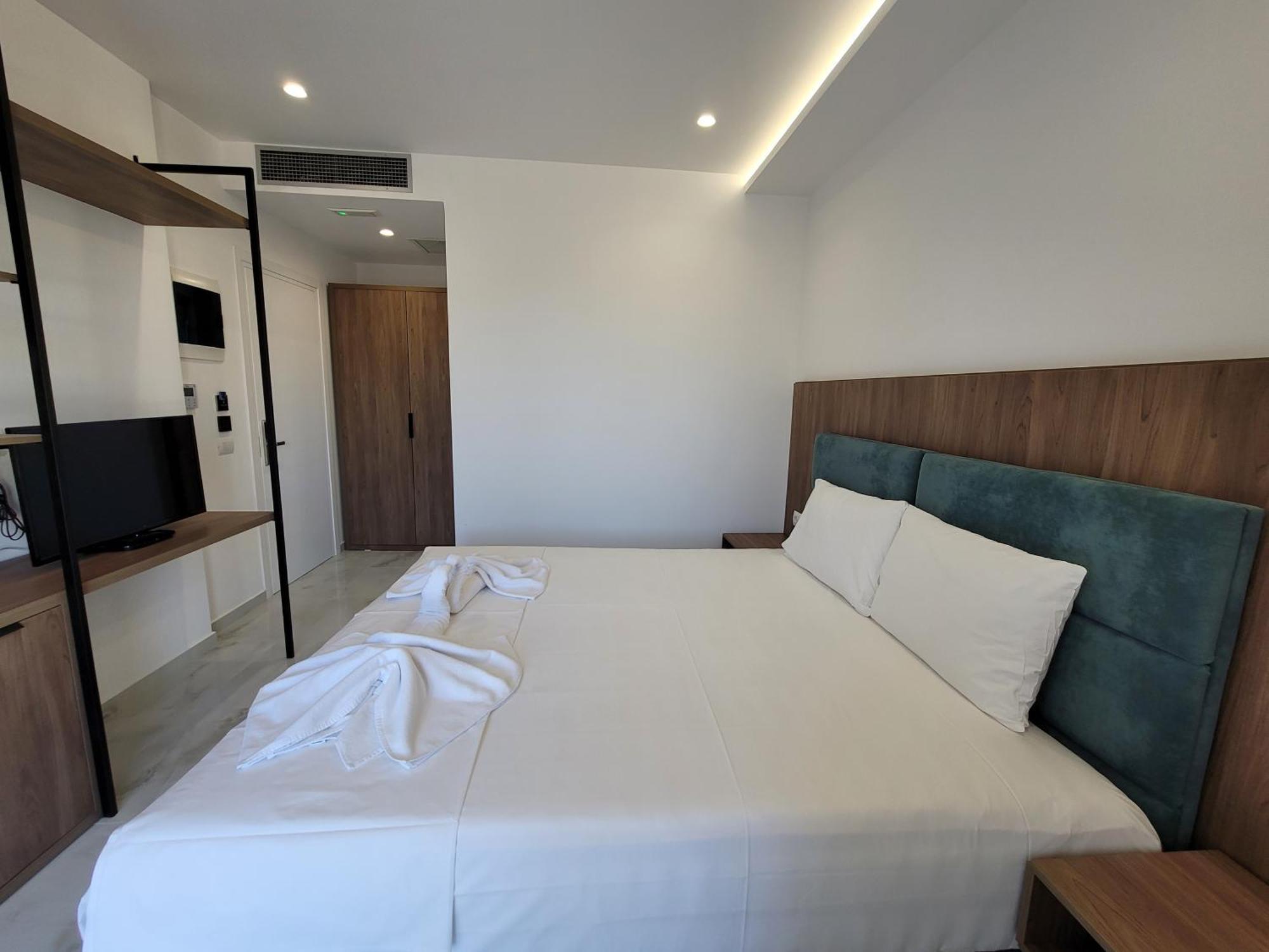 Prestige Hotel Ksamil Eksteriør bilde