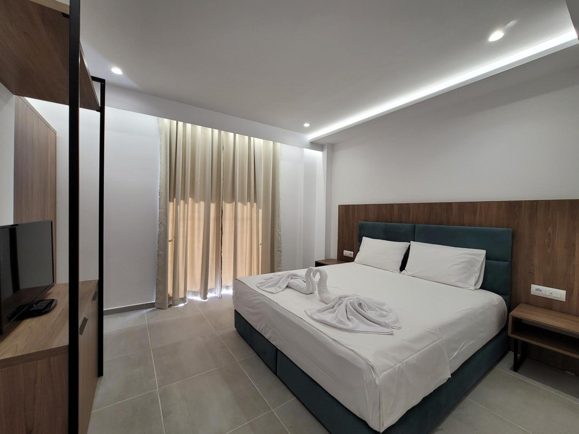 Prestige Hotel Ksamil Eksteriør bilde