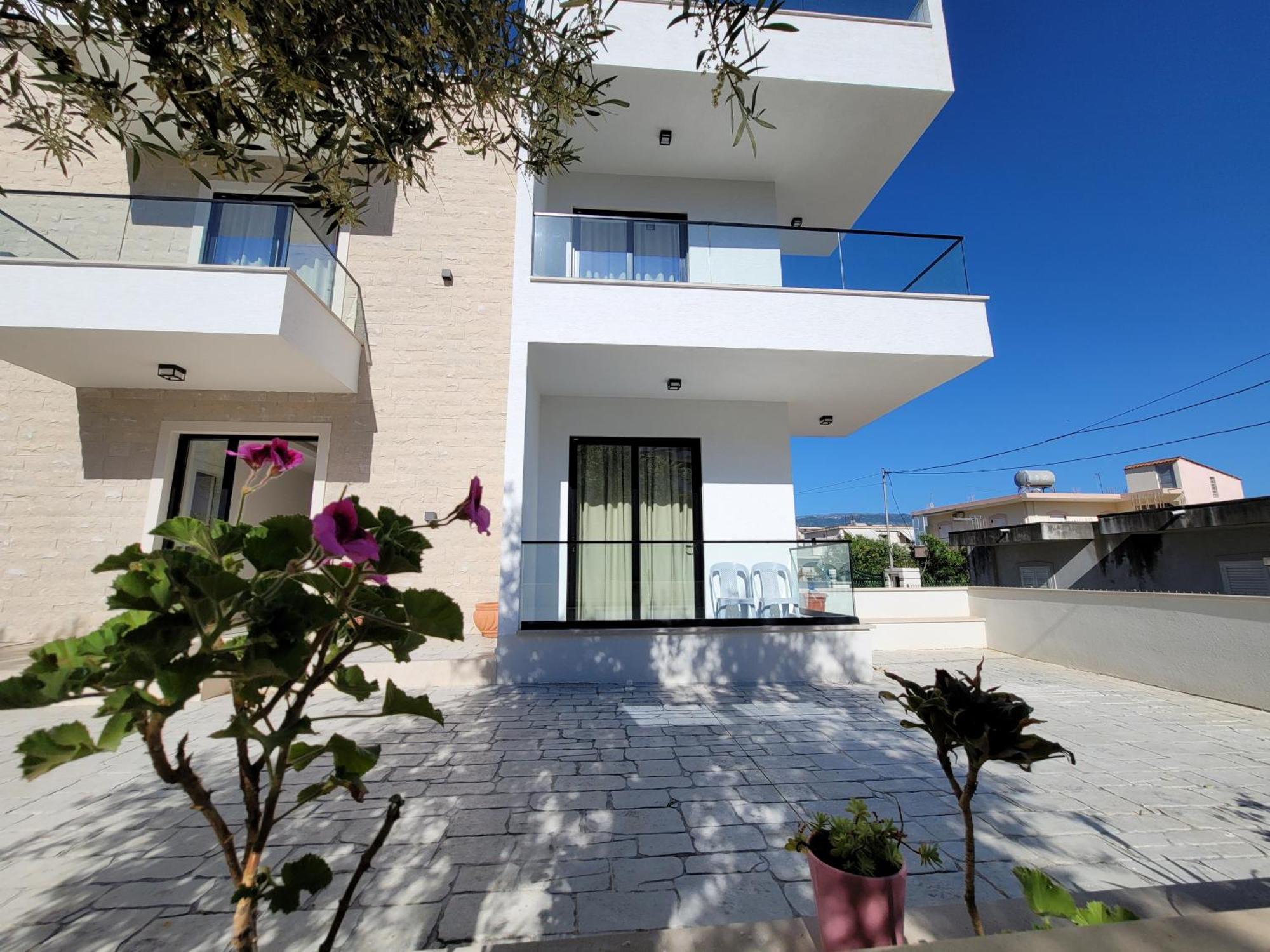 Prestige Hotel Ksamil Eksteriør bilde